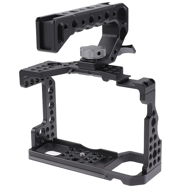 Gabbia per fotocamera Hersmay in alluminio su un corpo Sony con la sua maniglia superiore e le slitte fredde