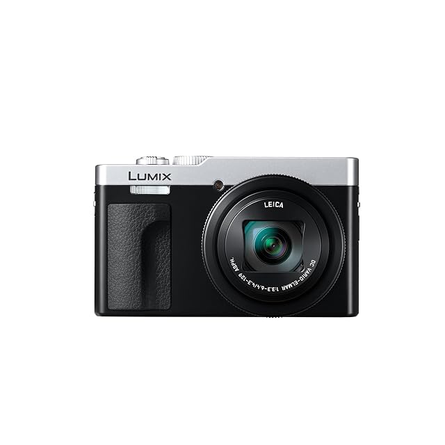 Compatta da viaggio argento Panasonic Lumix DC-TZ99 con lo zoom esteso