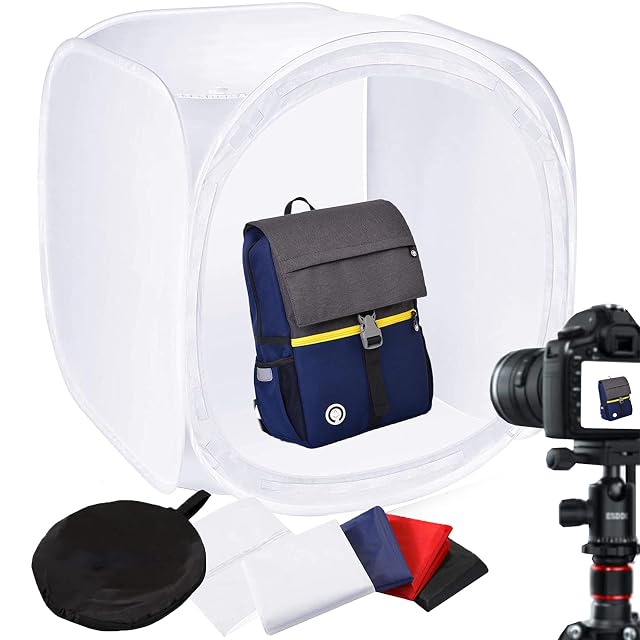 Tenda di diffusione PYXEL da 90 cm con il pannello frontale chiuso, che mostra la fessura per l’obiettivo