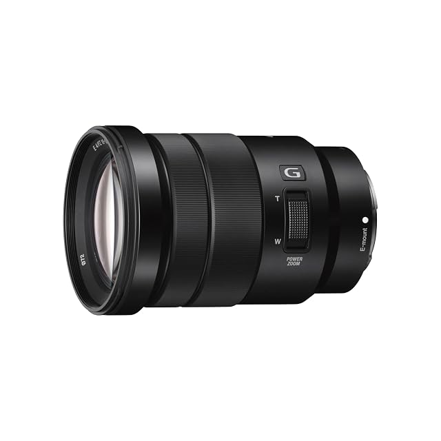 Obiettivo zoom motorizzato Sony SELP18105G nero con il bilanciere dello zoom sul barilotto