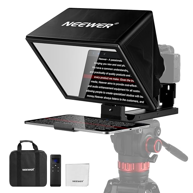 Gobbo NEEWER X12B aperto con un tablet inserito e il suo telecomando